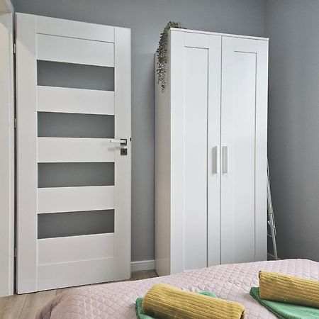 Urban Jungle - Grey Apartment Białystok Zewnętrze zdjęcie